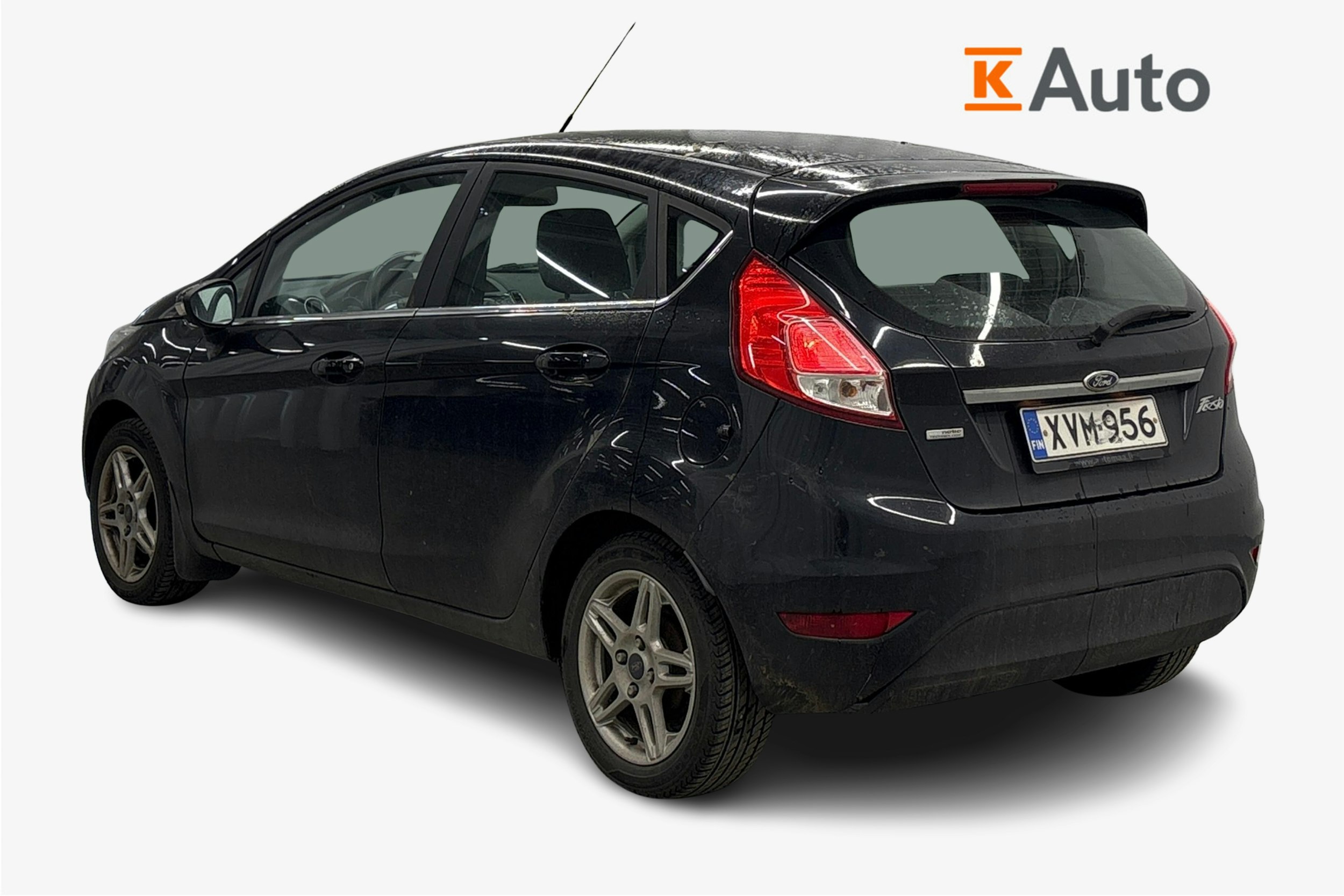 musta Ford Fiesta 2013 kuva 2.