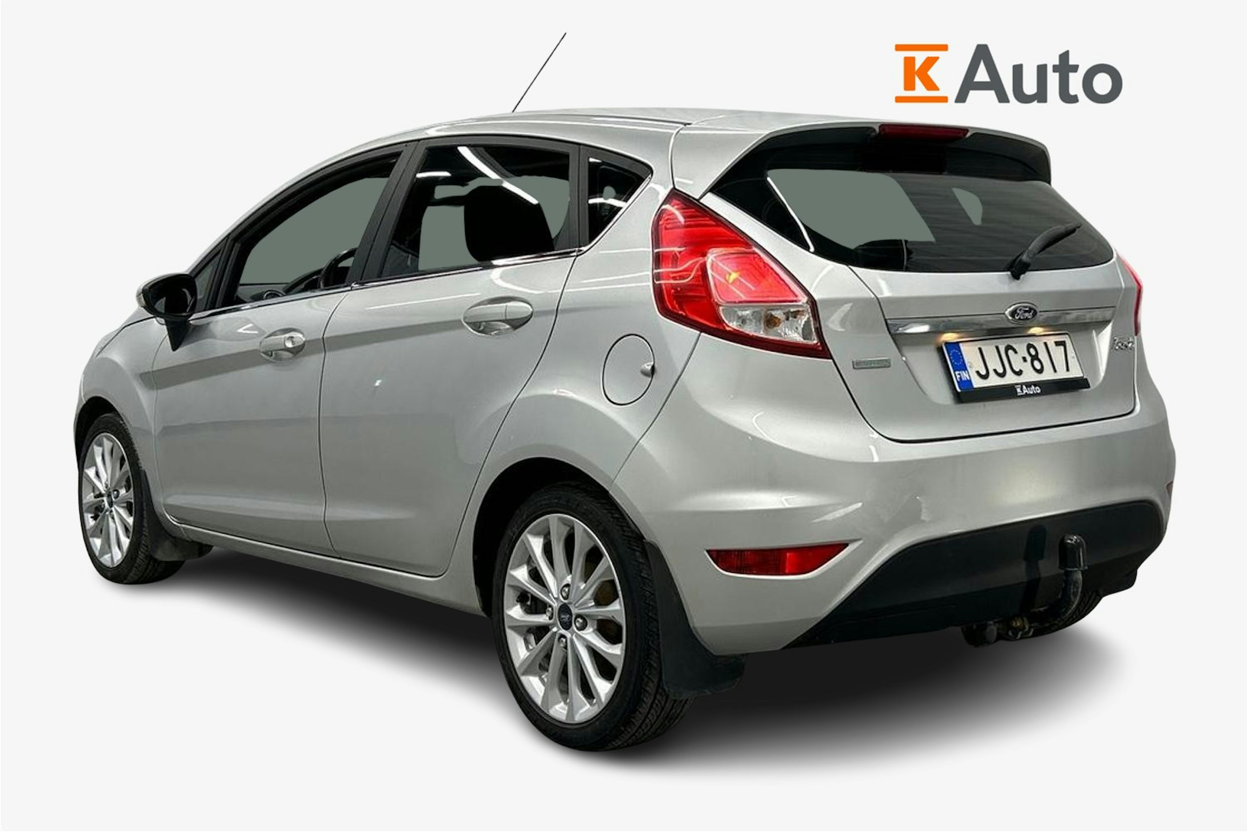 harmaa Ford Fiesta 2014 kuva 2.