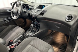 harmaa Ford Fiesta 2014 kuva 14.