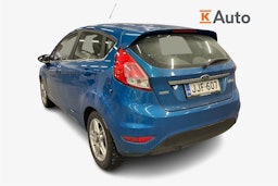 sininen Ford Fiesta 2014 kuva 2.