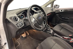 valkoinen Ford Fiesta 2015 kuva 3.