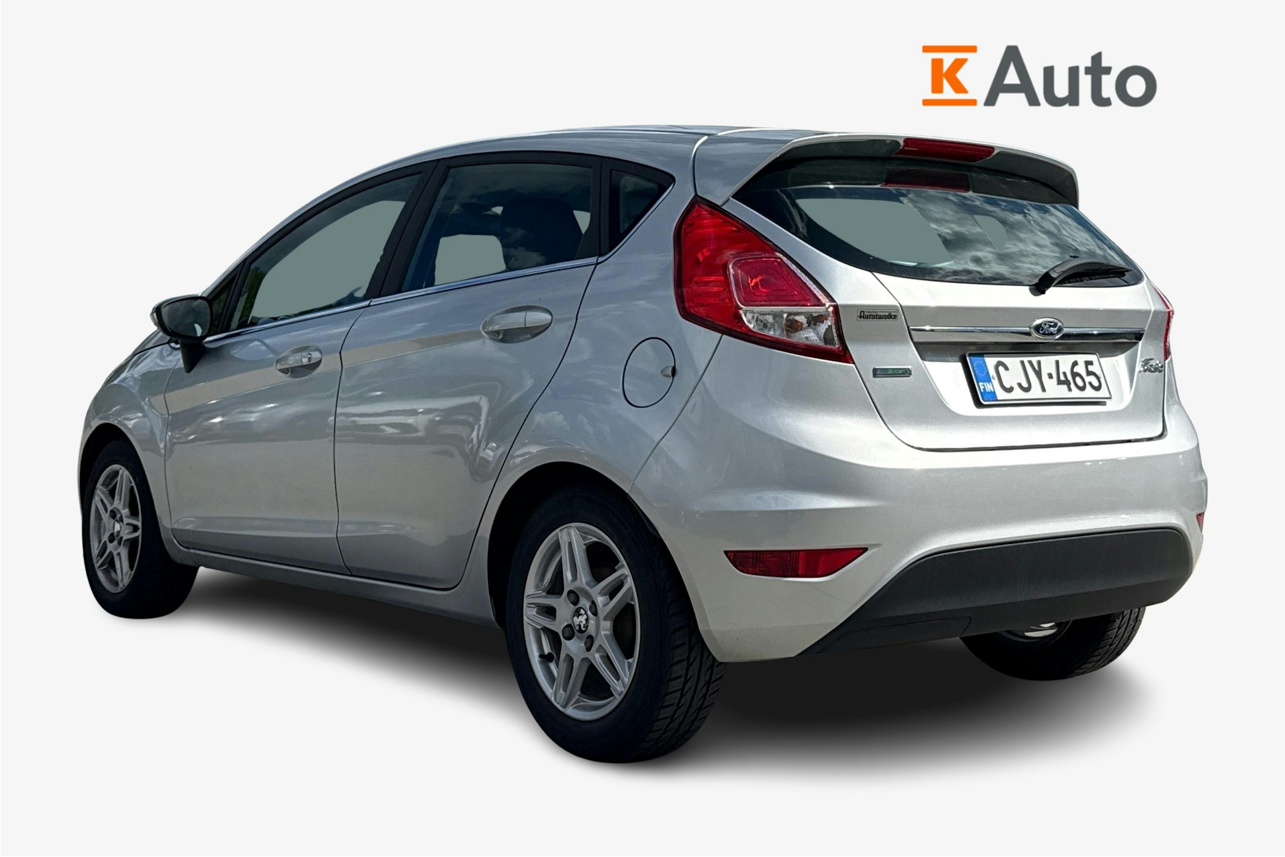 harmaa Ford Fiesta 2015 kuva 2.
