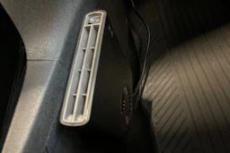 harmaa Ford Fiesta 2015 kuva 26.