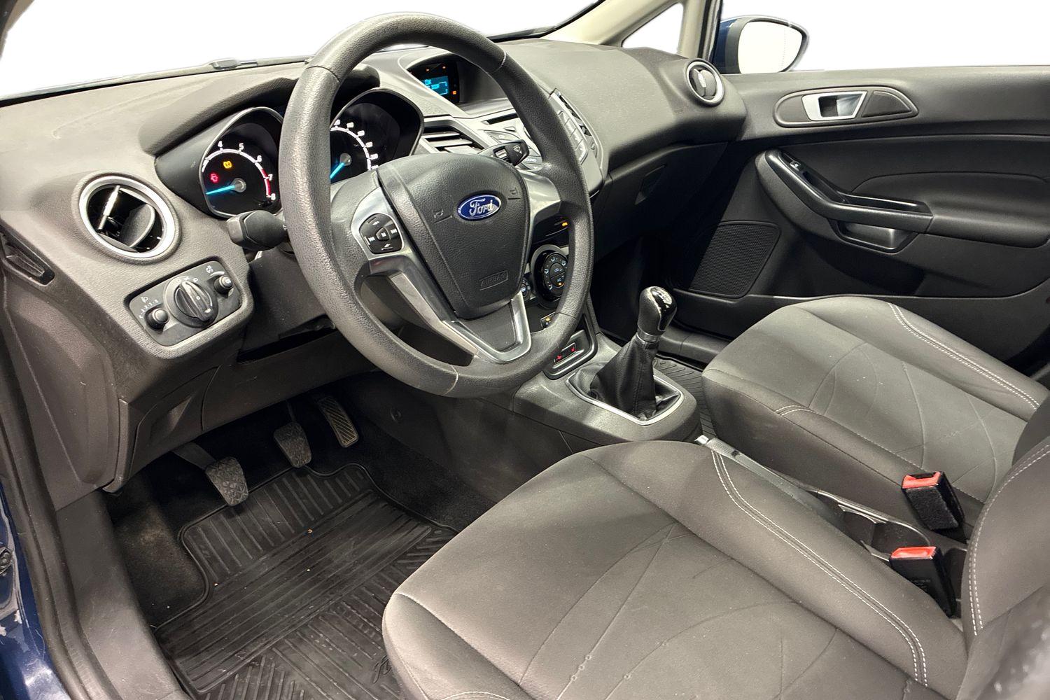Ford Fiesta 2015, kuva 6/24