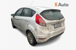 Valkoinen Ford FIESTA 2015 kuva 2.