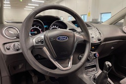 Valkoinen Ford FIESTA 2015 kuva 19.