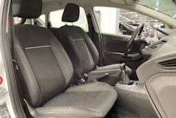 Valkoinen Ford FIESTA 2015 kuva 20.
