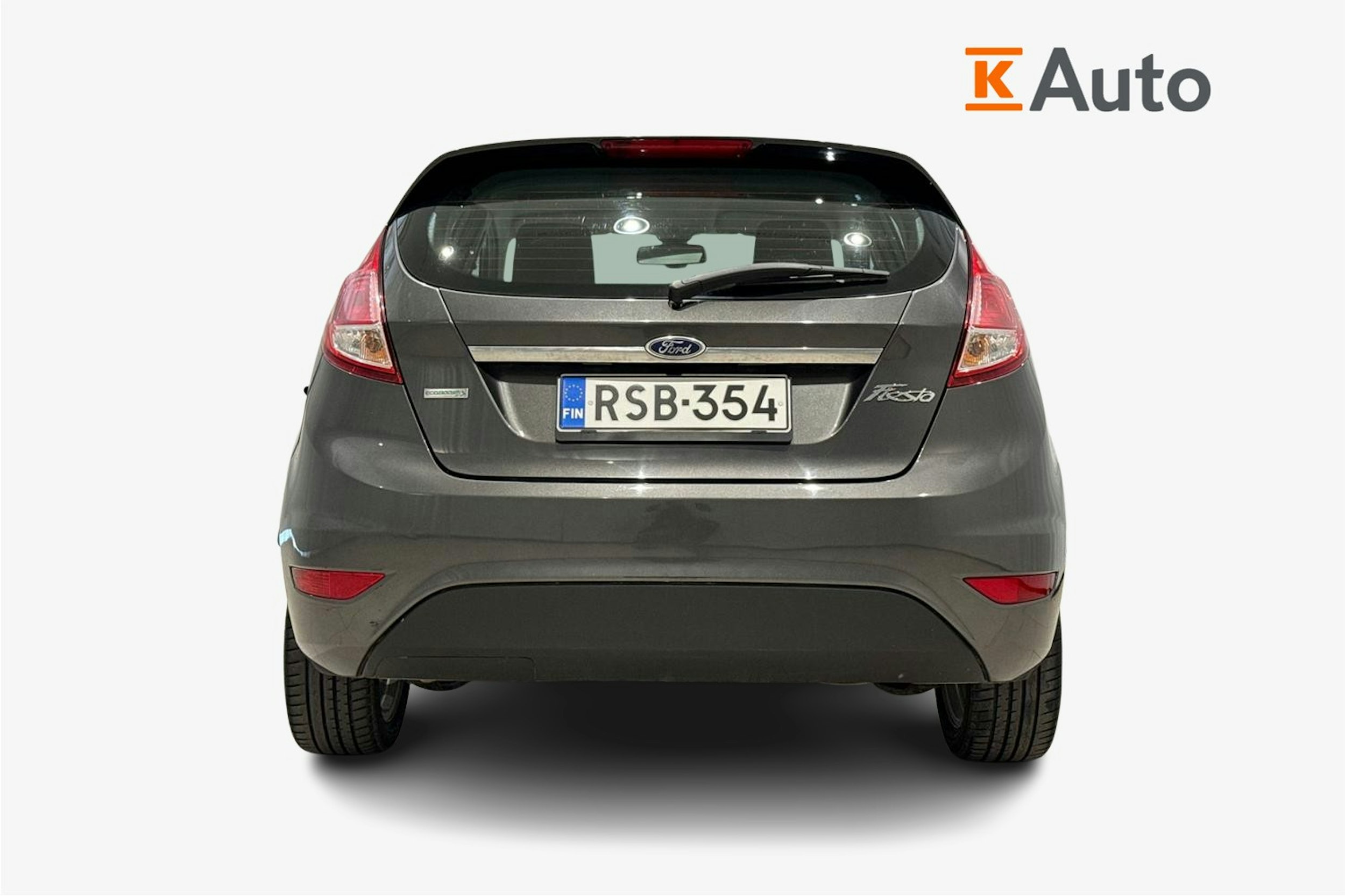 harmaa Ford Fiesta 2015 kuva 3.