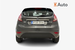 harmaa Ford Fiesta 2015 kuva 3.