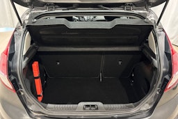 harmaa Ford Fiesta 2015 kuva 14.