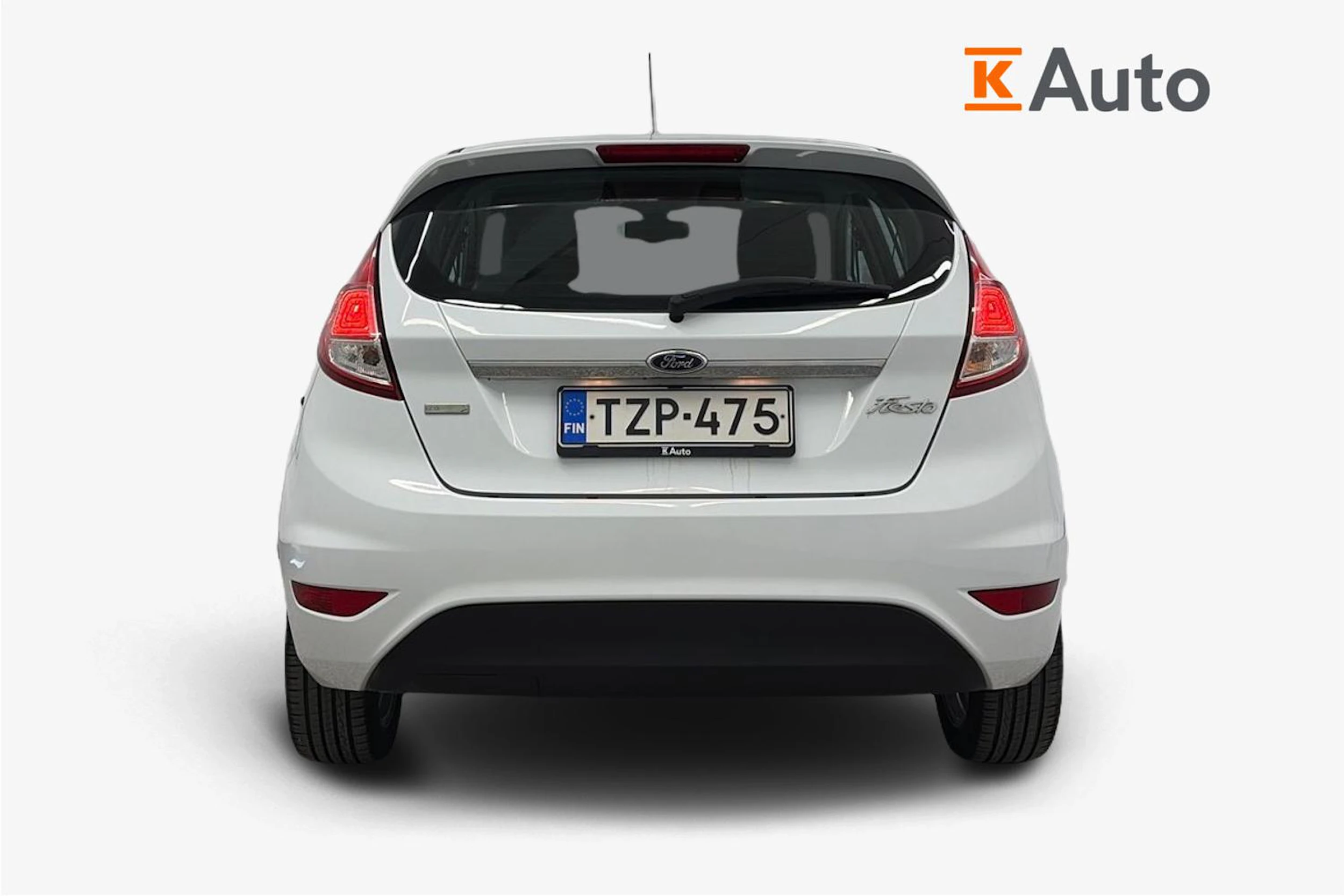 Valkoinen Ford FIESTA 2015 kuva 4.