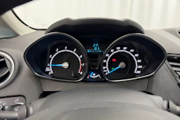 Valkoinen Ford FIESTA 2015 kuva 17.
