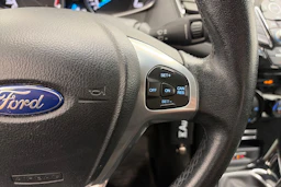 Valkoinen Ford FIESTA 2015 kuva 19.