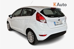 valkoinen Ford Fiesta 2016 kuva 2.