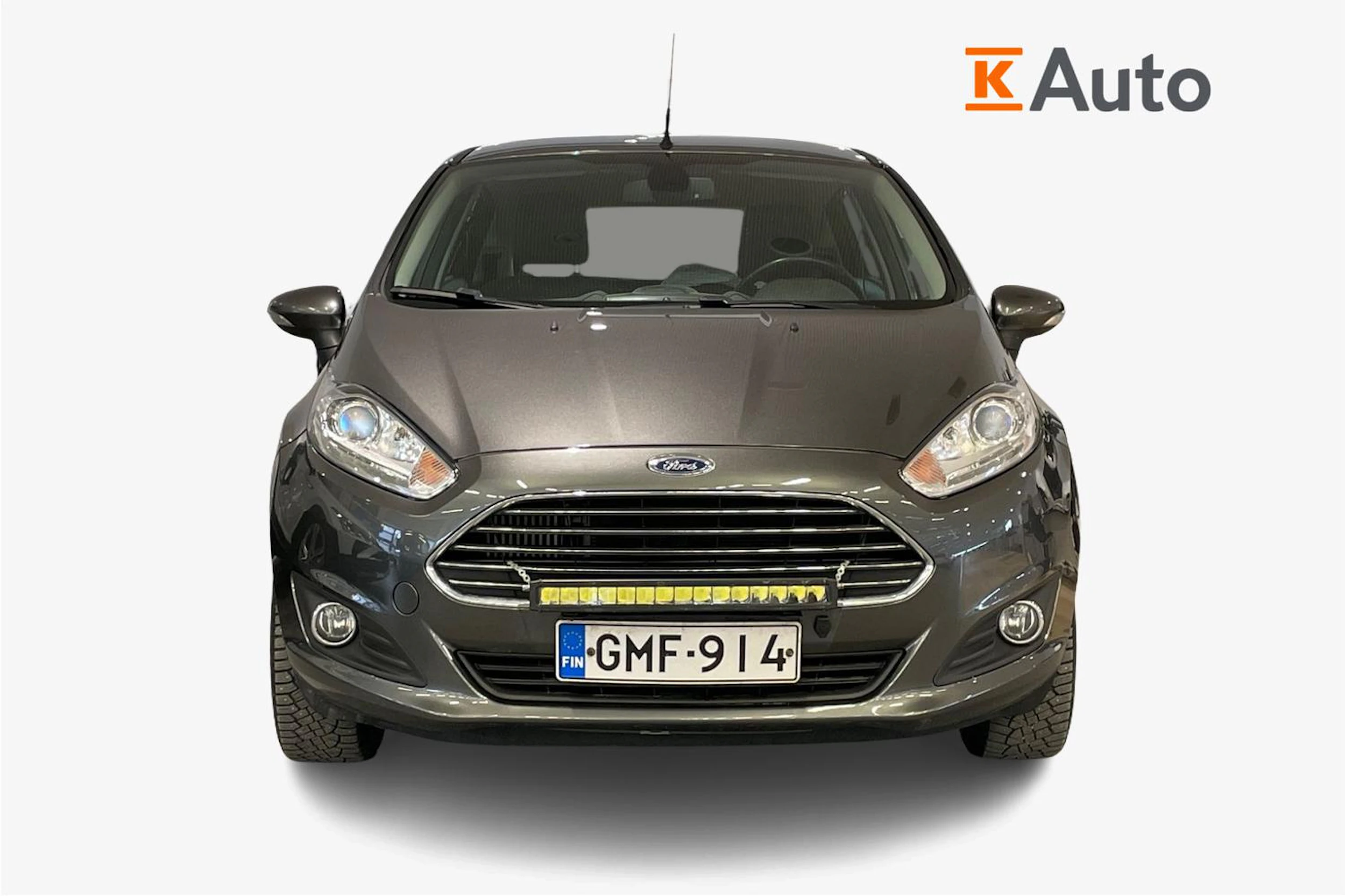 harmaa Ford Fiesta 2016 kuva 4.