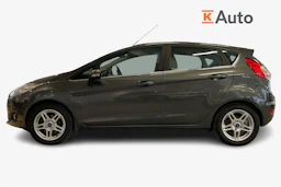 harmaa Ford Fiesta 2016 kuva 5.