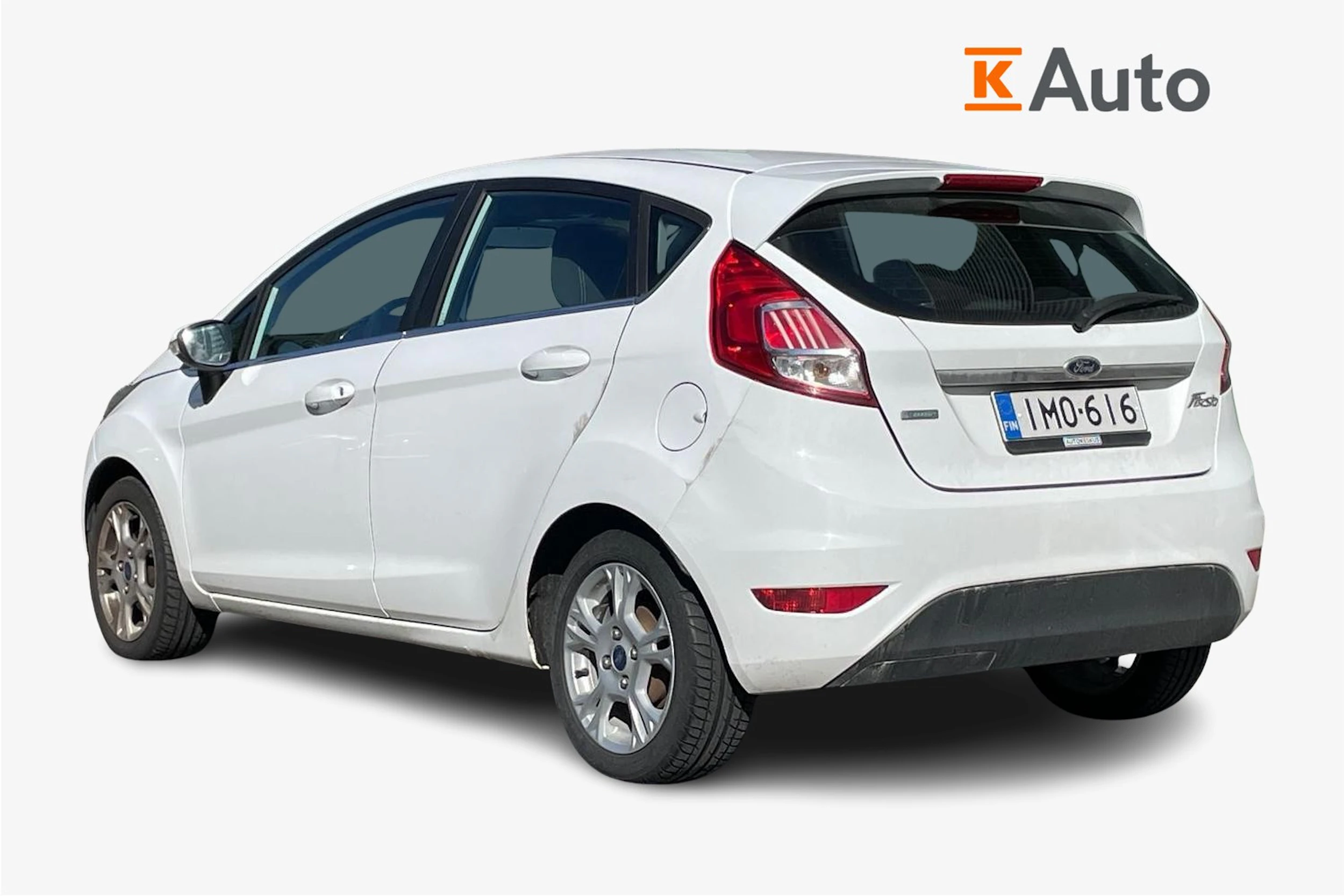 Valkoinen Ford FIESTA 2016 kuva 2.