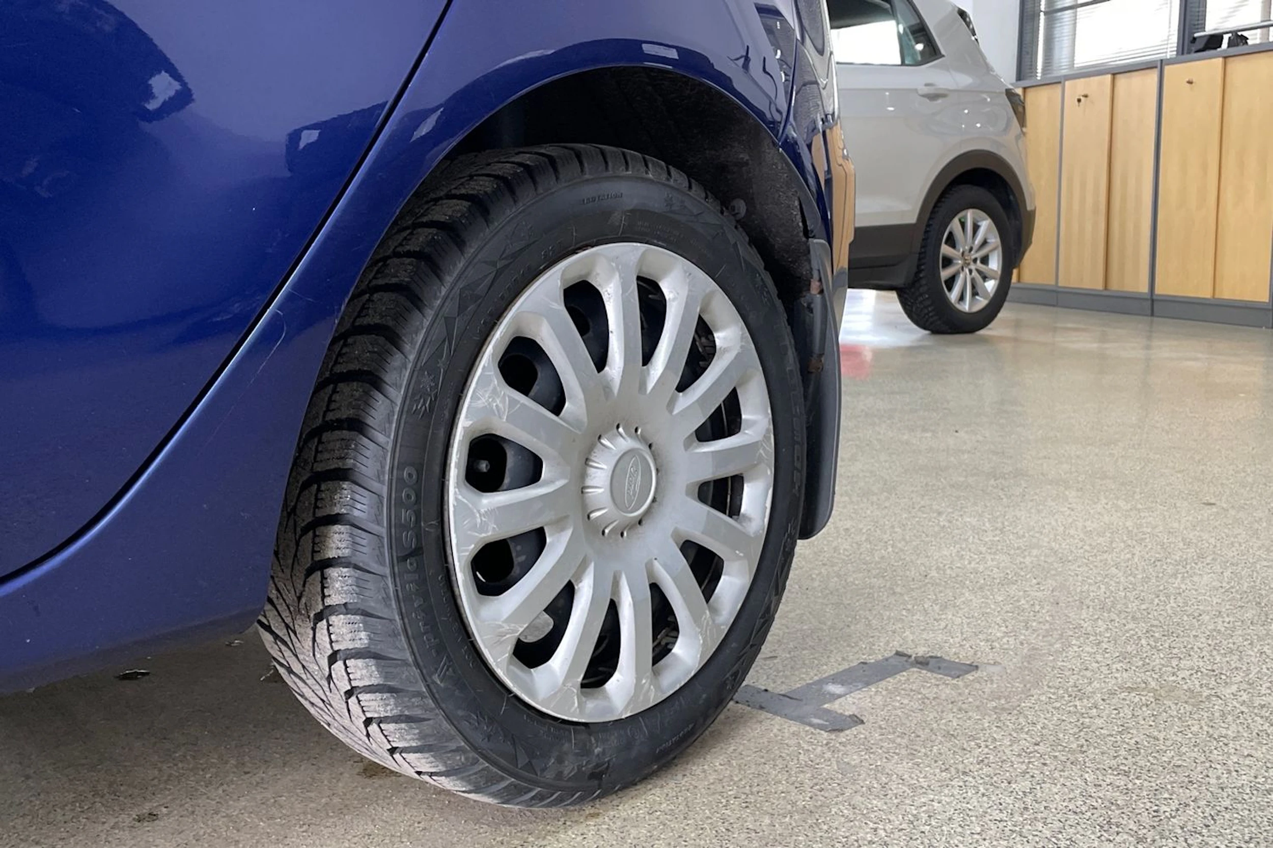 Sininen Ford FIESTA 2016 kuva 10.