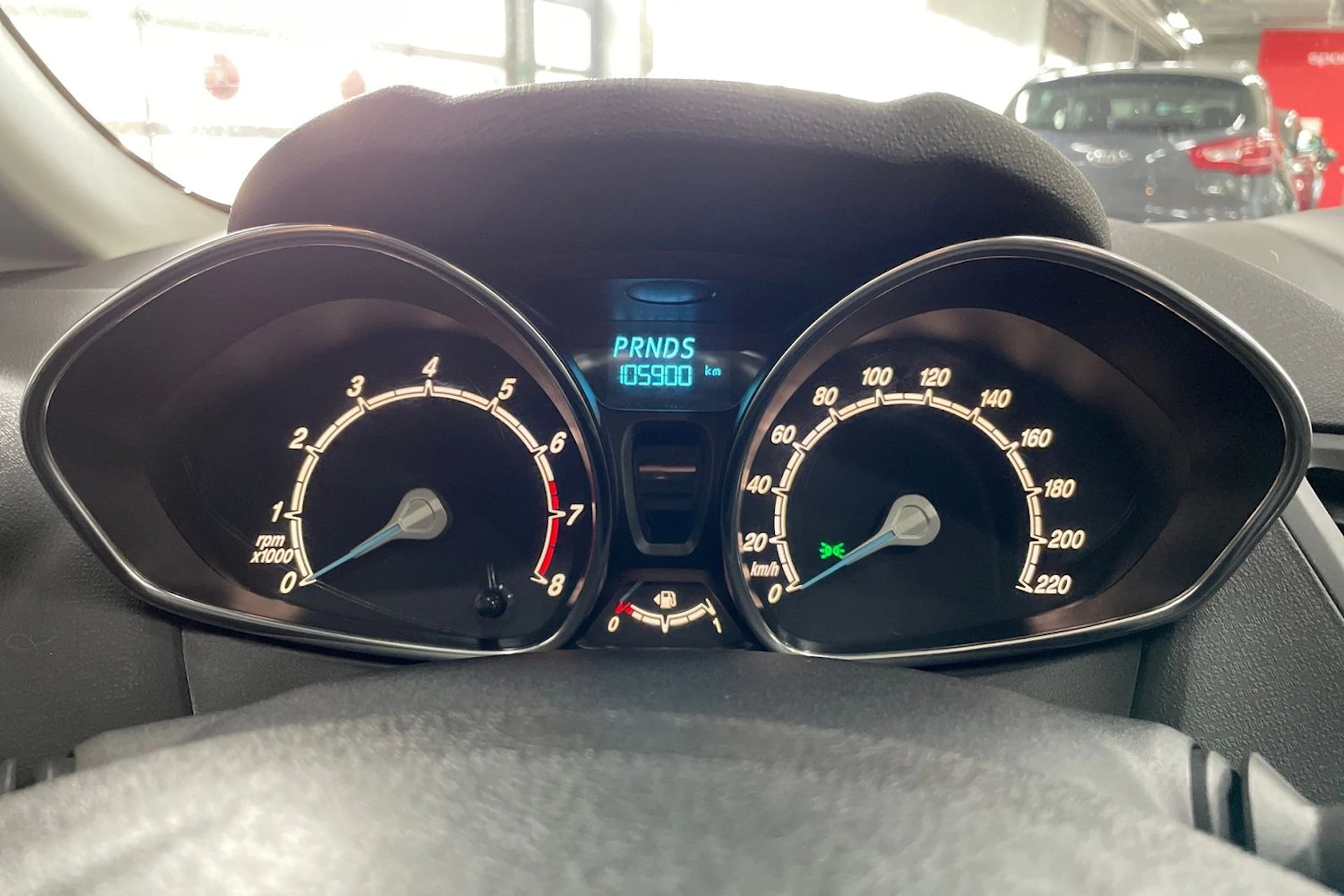 Sininen Ford FIESTA 2016 kuva 11.