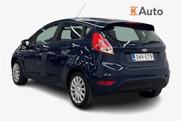 sininen Ford Fiesta 2016 kuva 2.