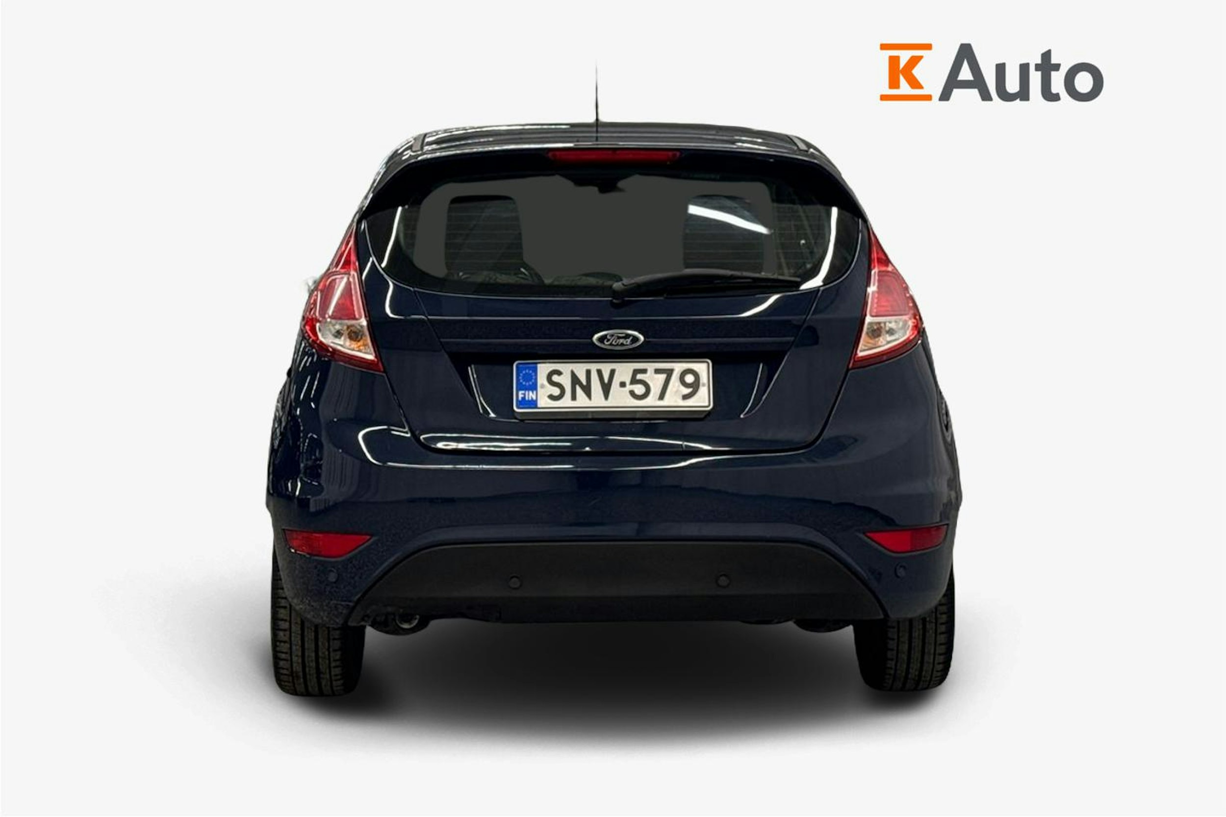 sininen Ford Fiesta 2016 kuva 3.