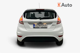 valkoinen Ford Fiesta 2016 kuva 3.