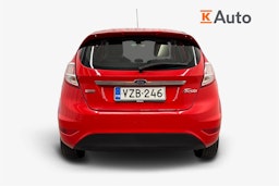 punainen Ford Fiesta 2016 kuva 3.