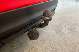 punainen Ford Fiesta 2016 kuva 20.