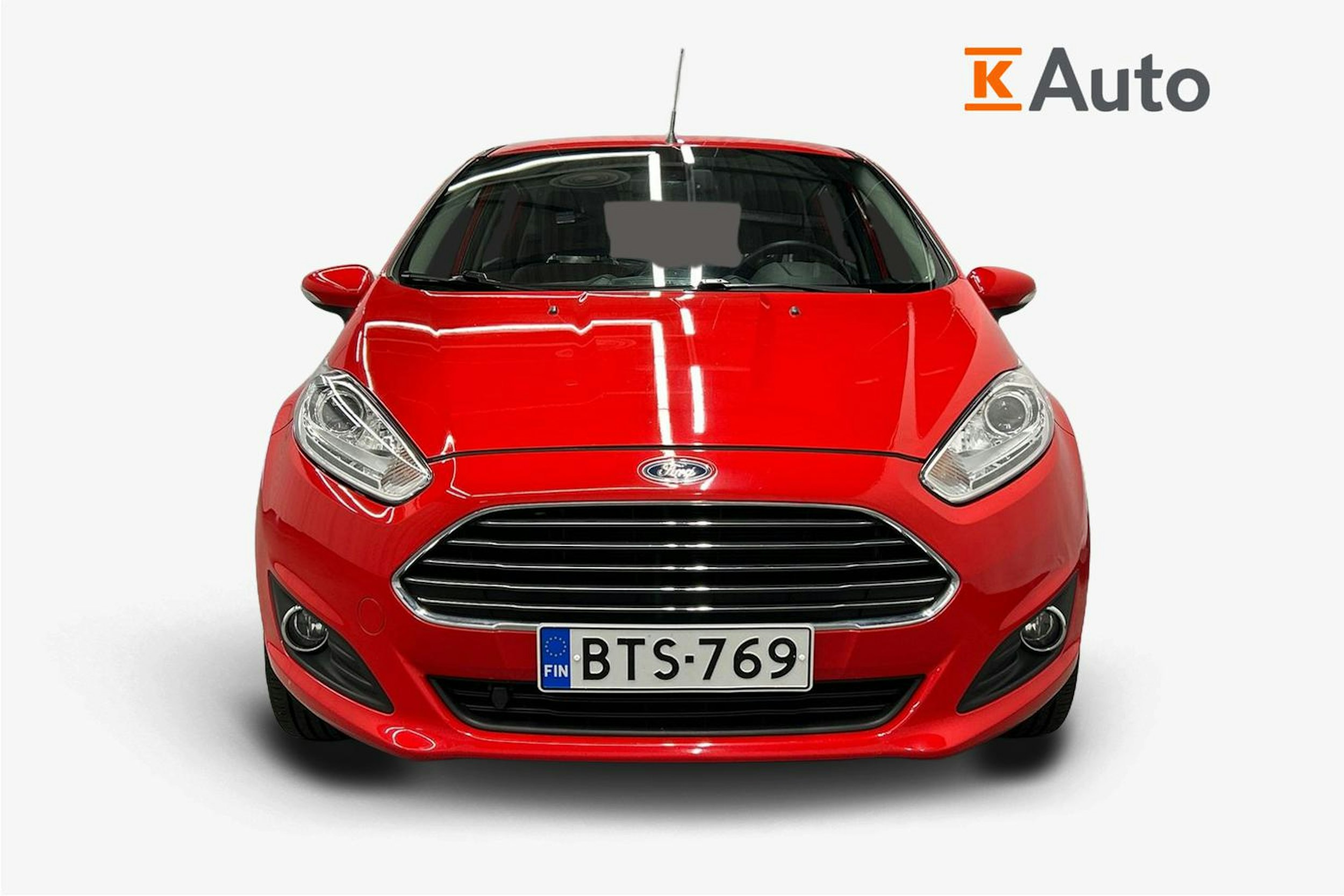 punainen Ford Fiesta 2017 kuva 5.