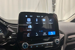 punainen Ford Fiesta 2017 kuva 16.