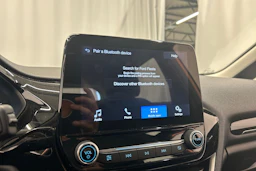 punainen Ford Fiesta 2017 kuva 17.
