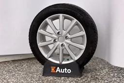 Valkoinen Ford FIESTA 2018 kuva 10.