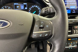 Valkoinen Ford FIESTA 2018 kuva 16.