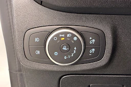 Valkoinen Ford FIESTA 2018 kuva 20.