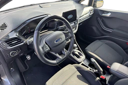 harmaa Ford Fiesta 2018 kuva 3.
