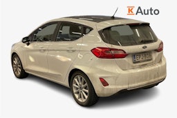 valkoinen Ford Fiesta 2018 kuva 2.