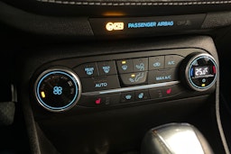 valkoinen Ford Fiesta 2018 kuva 20.