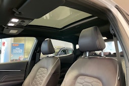 valkoinen Ford Fiesta 2018 kuva 27.