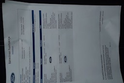 punainen Ford Fiesta 2018 kuva 19.