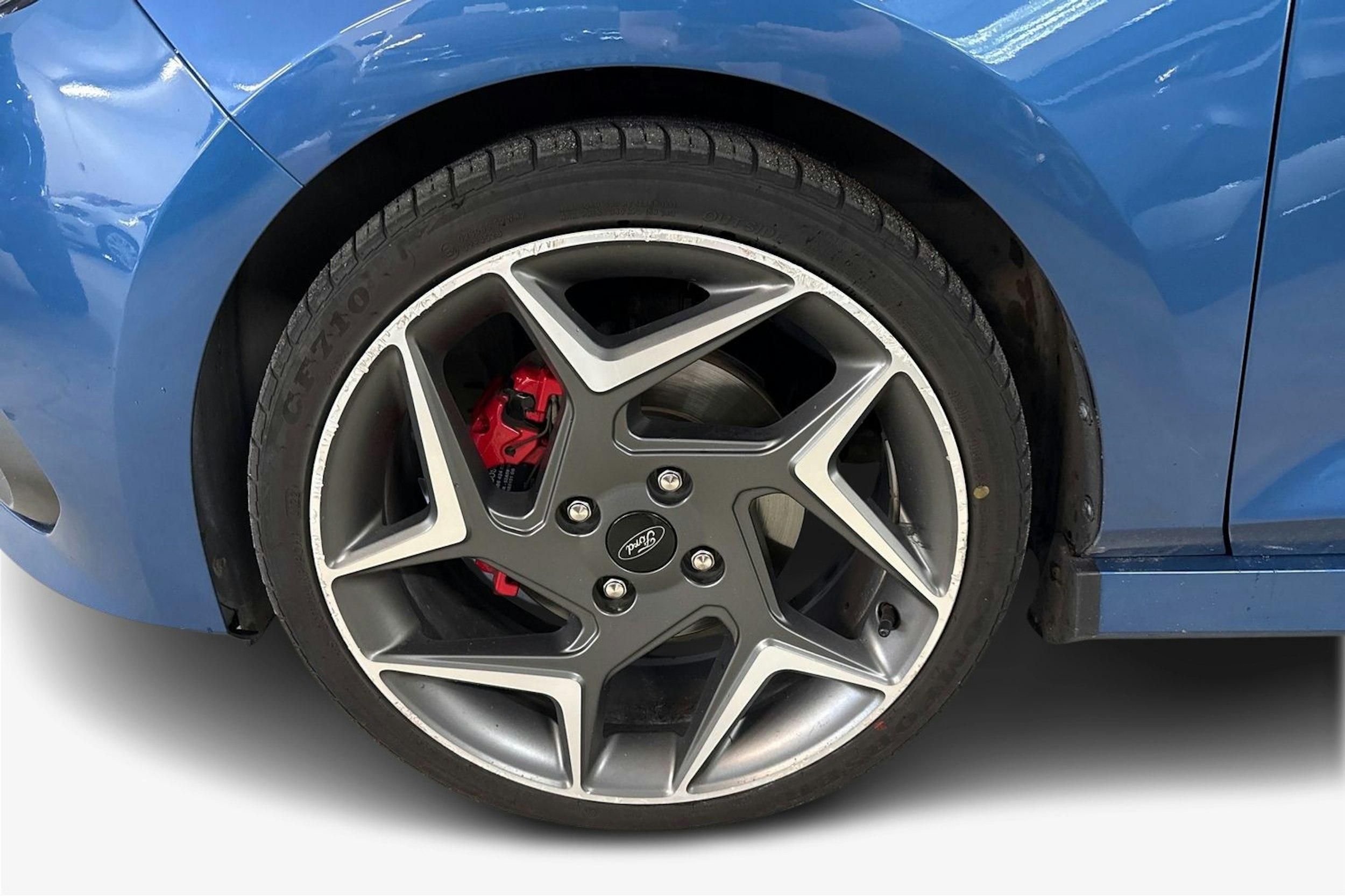 Sininen Ford FIESTA 2018 kuva 11.