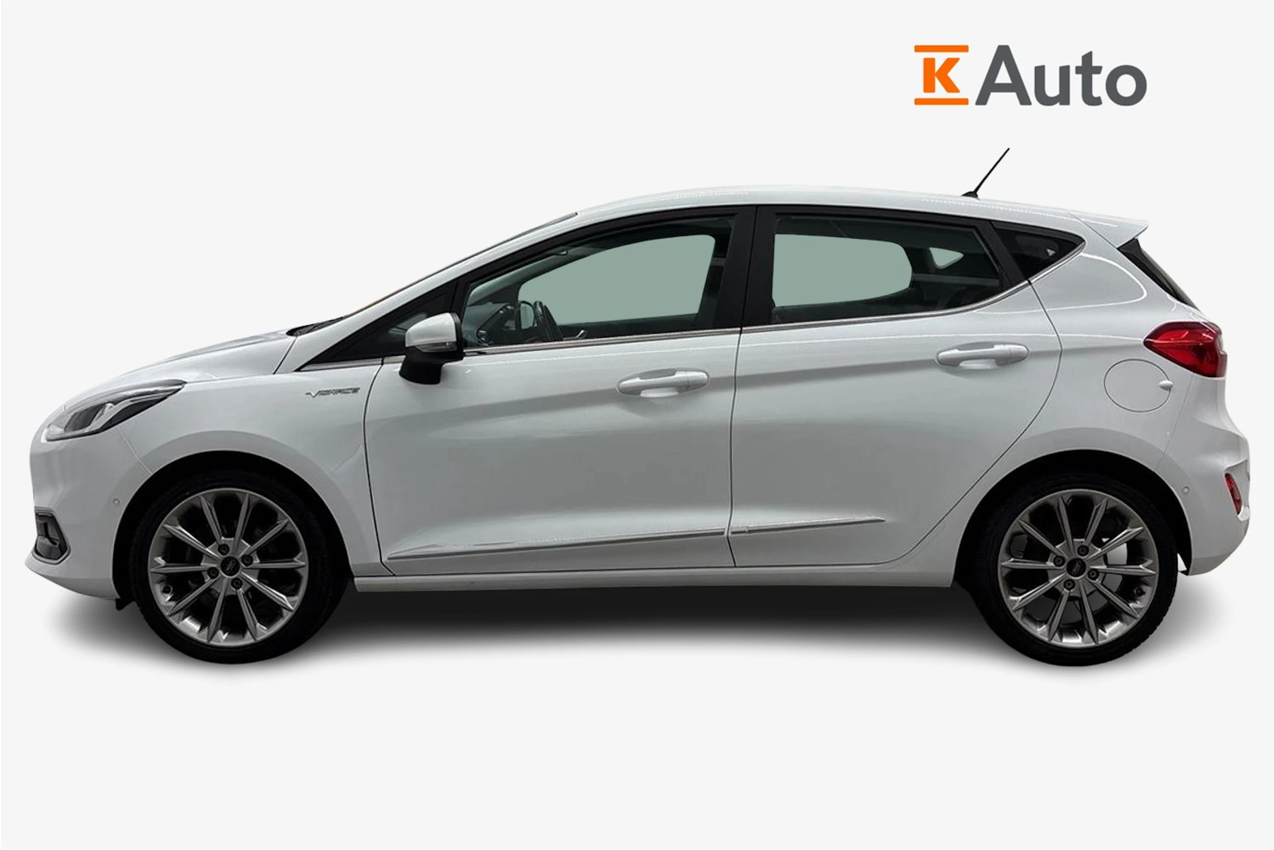 valkoinen Ford Fiesta 2018 kuva 5.