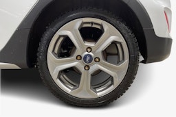 valkoinen Ford Fiesta 2018 kuva 11.