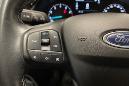 valkoinen Ford Fiesta 2018 kuva 23.