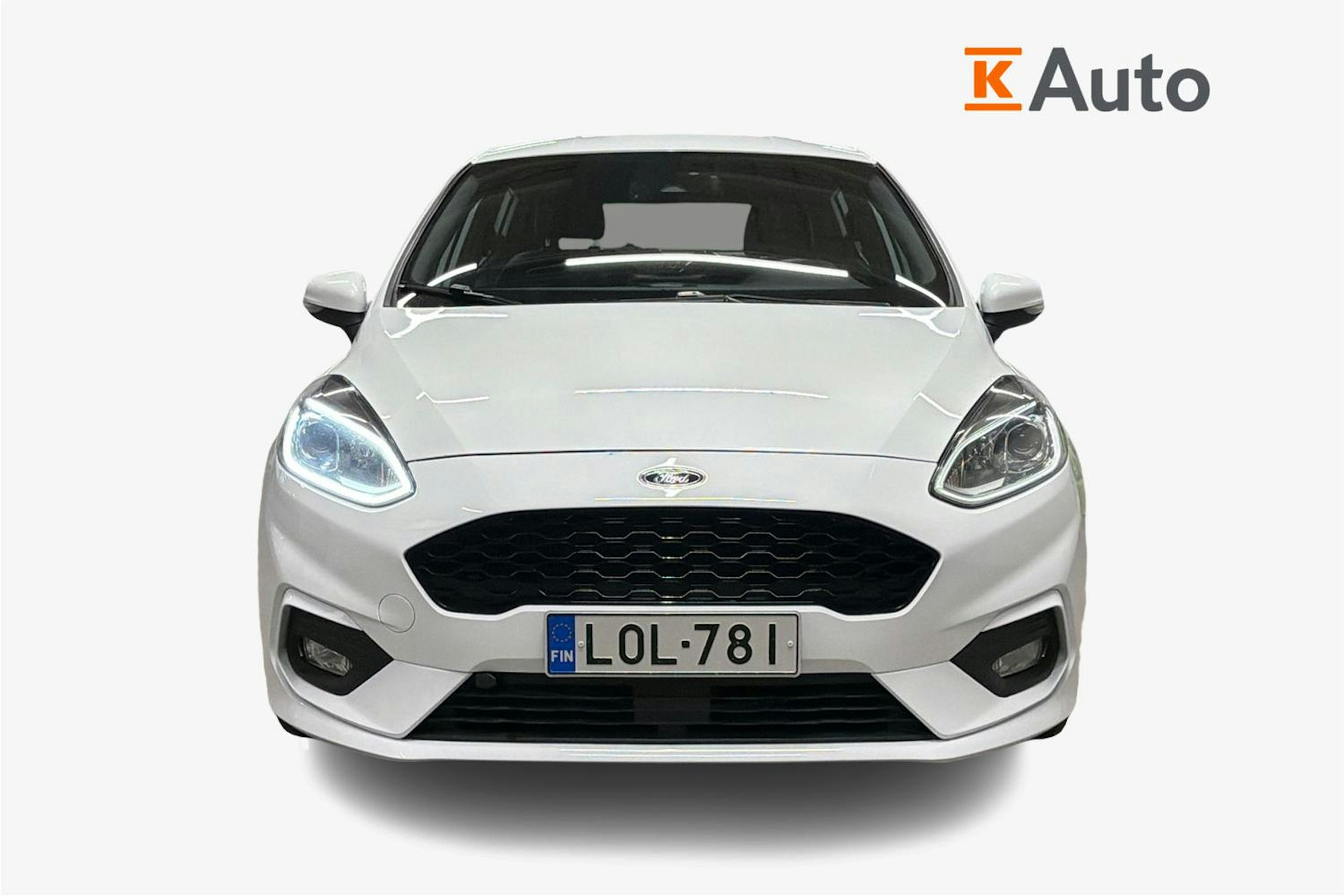 valkoinen Ford Fiesta 2018 kuva 5.