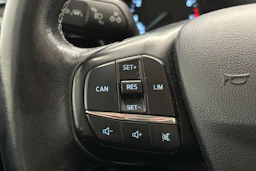 Harmaa Ford FIESTA 2018 kuva 20.