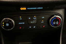 Harmaa Ford FIESTA 2018 kuva 23.
