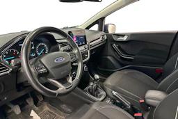 sininen Ford Fiesta 2018 kuva 9.