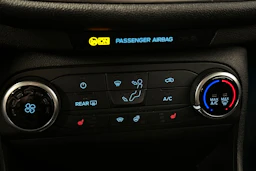 sininen Ford Fiesta 2018 kuva 23.