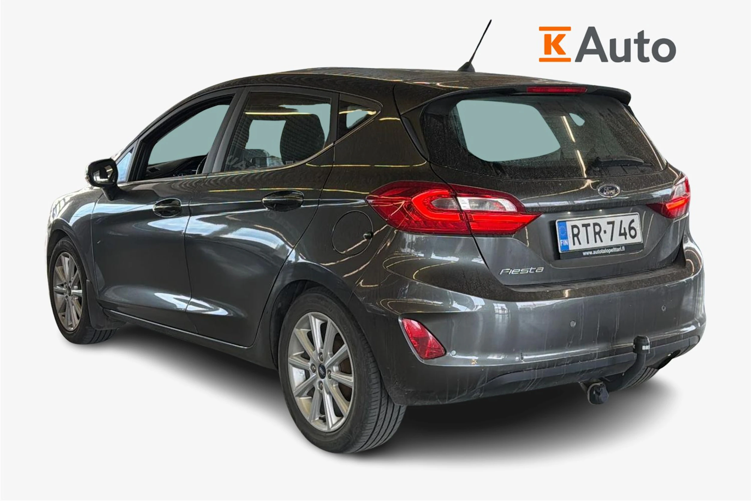 harmaa Ford Fiesta 2018 kuva 2.