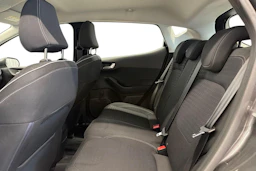 harmaa Ford Fiesta 2018 kuva 8.